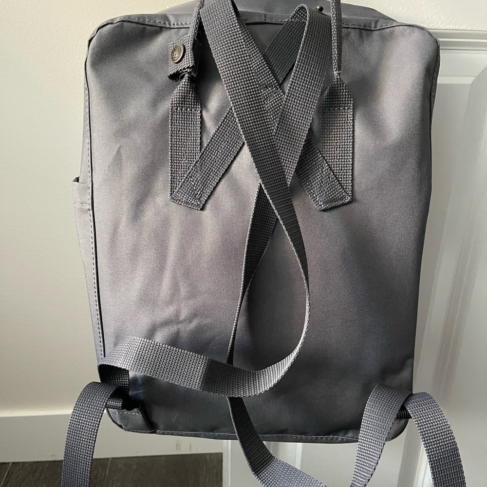 Kånken Gray Backpack - Picture 3 of 3